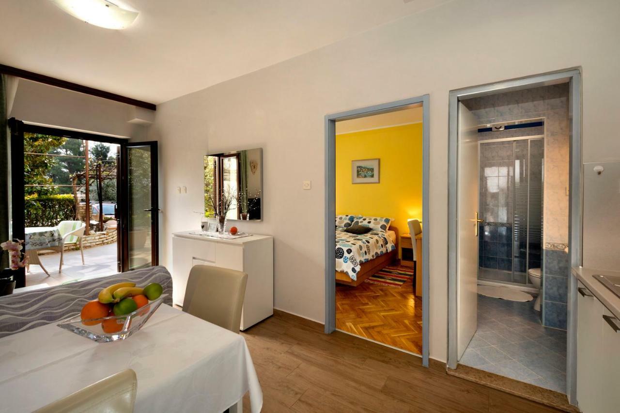 Apartman Alberta Poreč Exterior foto