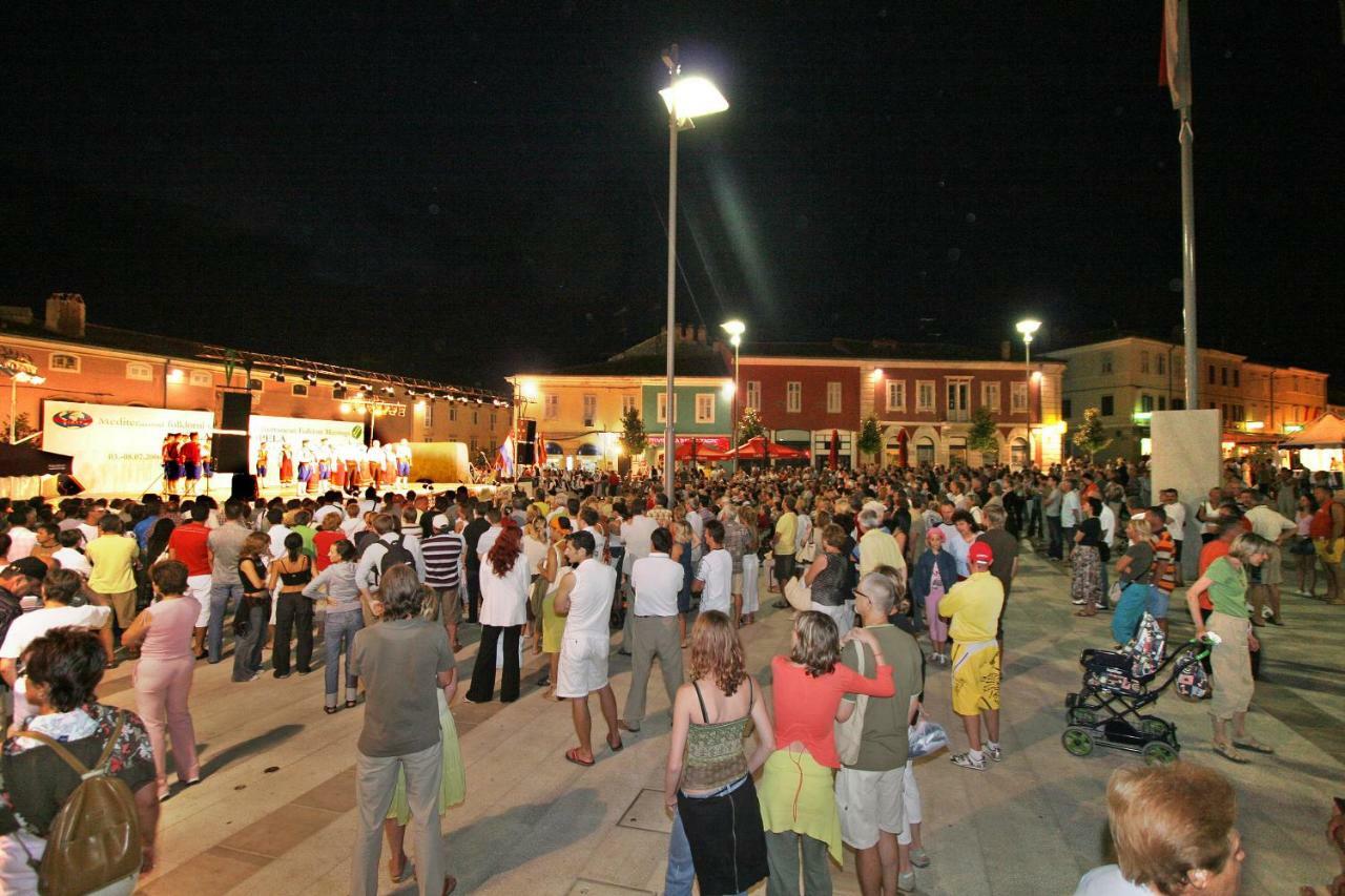 Apartman Alberta Poreč Exterior foto